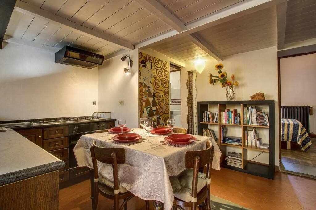 Two Bedrooms Near The Duomo * Florencia