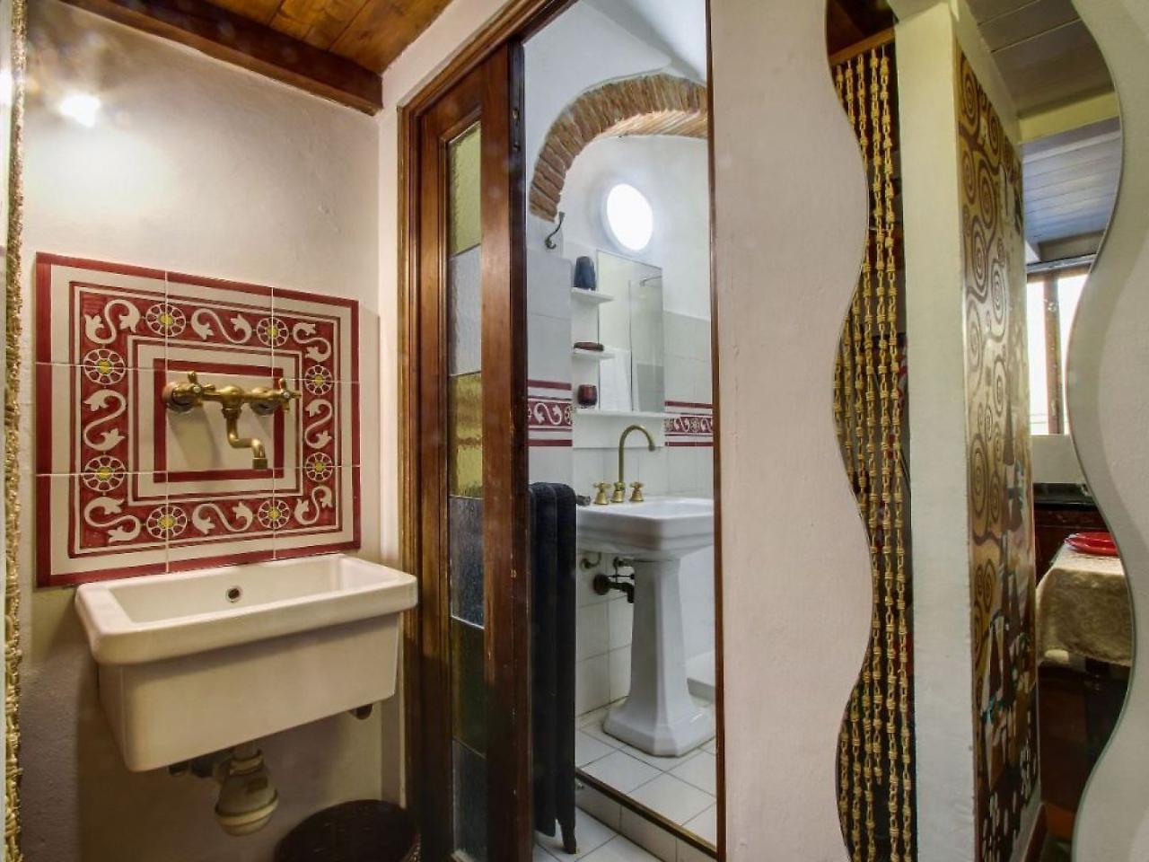 Two Bedrooms Near The Duomo Apartamento *