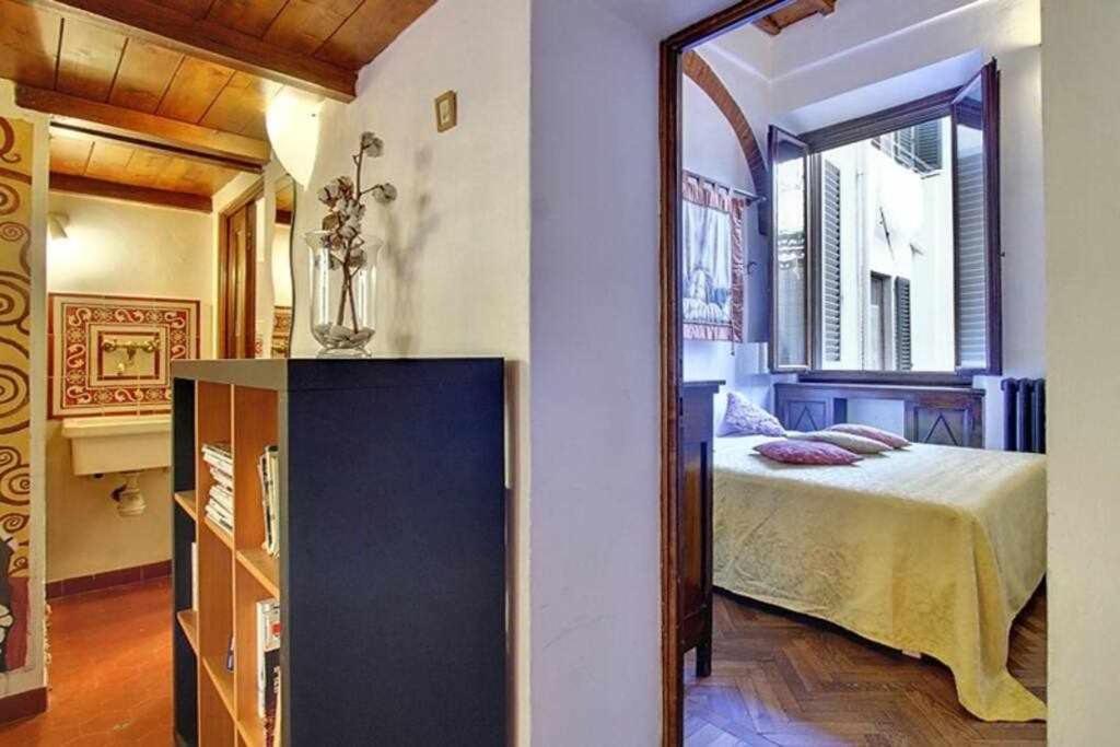 Two Bedrooms Near The Duomo Apartamento